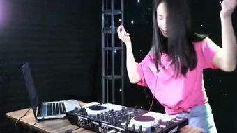 打碟视频,揭秘打碟艺术家的音乐魔法