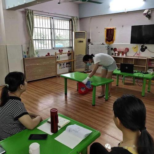 保育员视频,温馨育儿日常掠影