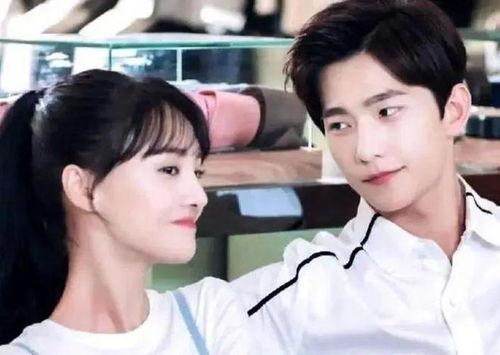 吃瓜爆料杨洋恋情,甜蜜互动引粉丝热议