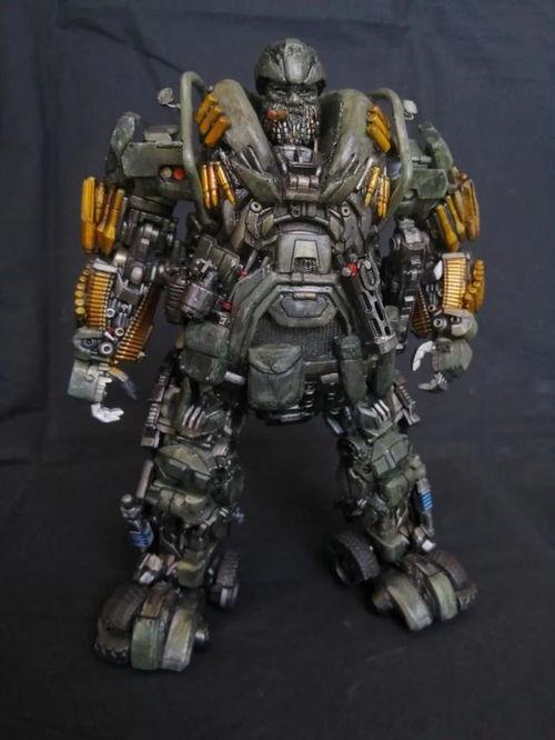 变形金刚 视频,钢铁巨兽的终极对决