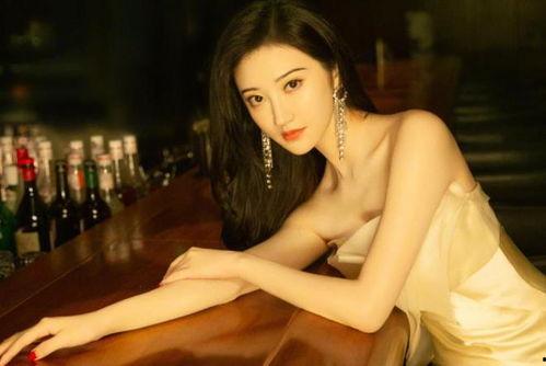 景甜 视频,视频中的魅力瞬间