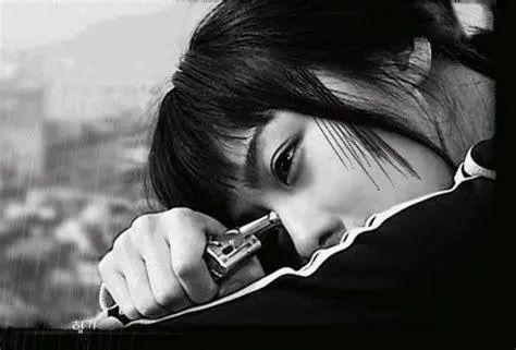 忧伤的视频,忧伤旋律下的心灵独白