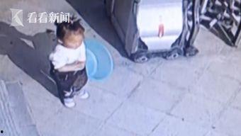 孩子走丢视频,孩子监控视频揭示惊险一幕
