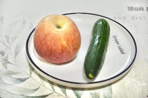 吃瓜为什么等于爆料,揭秘“吃瓜等于爆料”的奥秘