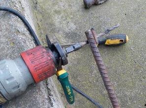 冲击钻怎么换钻头视频,轻松掌握换头技巧