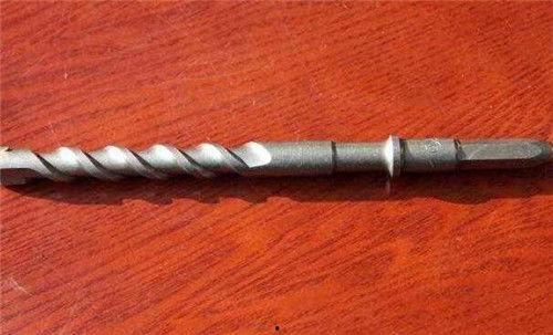 冲击钻怎么换钻头视频,轻松掌握换头技巧