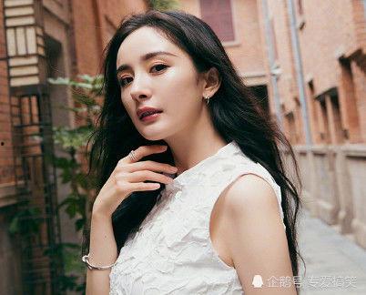 杨幂 写真视频,光影交织下的美丽瞬间