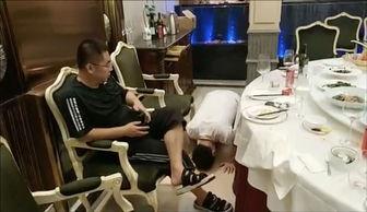 下跪磕头视频,下跪磕头视频引发社会思考