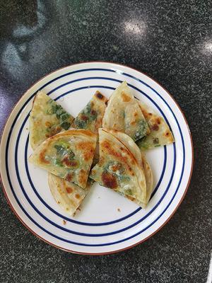 葱油饼视频,葱油饼制作视频详解