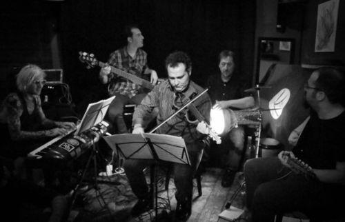 乐队演奏视频,乐队演奏视频中的激情与旋律