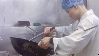 厨师视频,解锁厨艺新境界——揭秘热门厨师视频教学